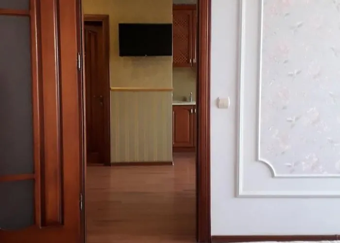 Elit Τρούσκαβετς
